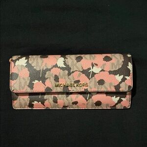 Michael Kors Pink Floral Women's Wallet